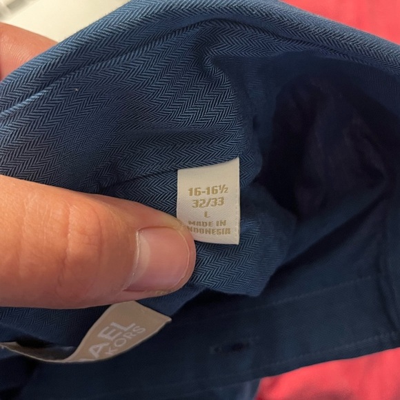 Michael Kors Button Up Shirt - Picture 4 of 4